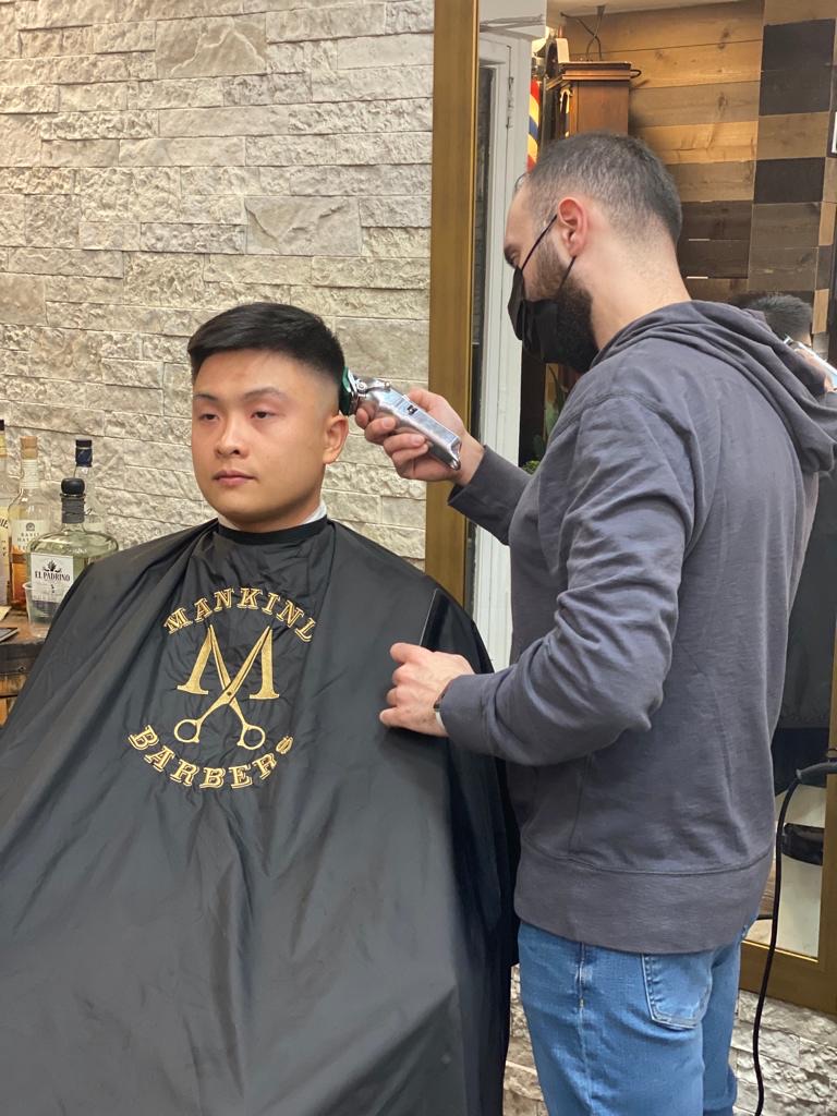Taper vs. Low Fade: Which Clean Cut Projects More Executive Presence?